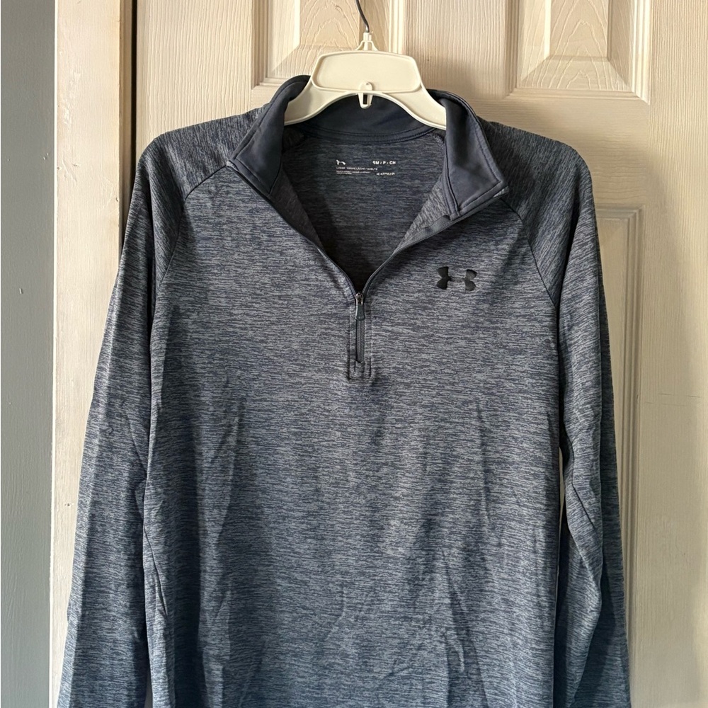 Under Armour Heathered Gray Pullover